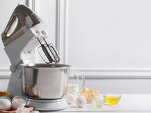 Batedeira por menos de R$ 100! Esse é o eletrodoméstico que você precisa ter na sua cozinha