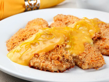 Filé de peixe assado com molho de laranja: confira a receita