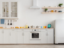 Quais foram os produtos de cozinha mais vendidos de agosto?