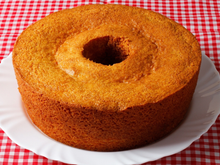 Eu fiz o bolo de milho de lata do TudoGostoso pela primeira vez e ele ficou realmente cremoso: testado, aprovado e devorado!