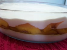 Pavê de pêssego com gelatina