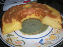 Bolo cremoso gelado de fubá