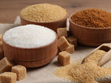 Afinal, algum açúcar é saudável? Saiba como cada tipo (refinado, de coco, mascavo, demerara...) impacta os níveis de açúcar no sangue