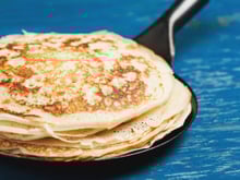 Qual o melhor tipo de frigideira para fazer panquecas?