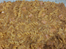 Macarrão feito na panela de pressão rápido e fácil