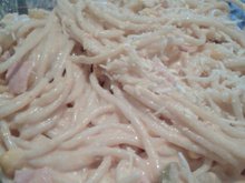 Macarrão ao molho branco rápido e gostoso