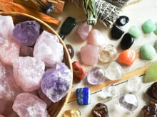 Cuidado com a energia do seu lar: por que não se deve ter pedras dentro de casa?