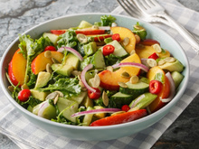 Por que não é recomendado comer salada ou vegetais crus depois das 17h?