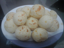 Pão de queijo fácil