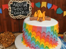 Bolo de Festa Junina