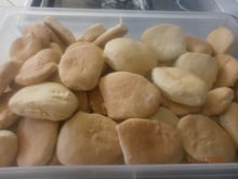 Biscoitos de farinha de trigo assados