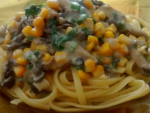 Macarrão com molho de cogumelos