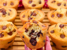 Fofinhos e chocolatudos: muffins de laranja com chocolate para fazer com as crianças no final de semana