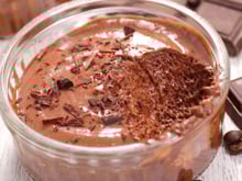 Há anos faço esse mousse de chocolate toda semana e é sempre um sucesso: receita de família, segredo revelado