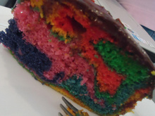 Bolo colorido