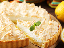 Torta de limão saudável, sem farinha e sem açúcar: aprenda a fazer esta receita que fica pronta em minutos