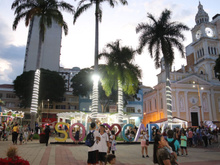 Circo, shows da Disney e ação solidária são destaque no Natal Iluminado de Sorocaba, em São Paulo