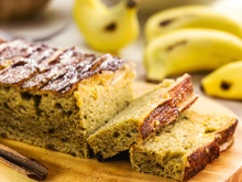 Bolo de banana com farinha de aveia integral na airfryer