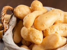 Não jogue as sobras fora! Transformei o cuscuz de ontem em um biscoitinho crocante que derrete na boca