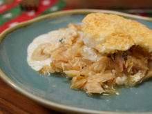 Na minha ceia de Natal nunca pode faltar esse suflê de bacalhau supercremoso e delicioso: já salva, anota ou printa a receita!