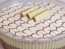 Esse é o MELHOR bolo alagado de dois amores que já comi: molhadinho e fácil de fazer