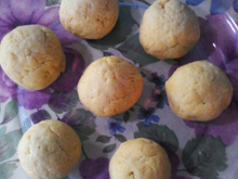 Bolinho de queijo e mortadela