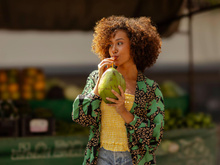 Quase ninguém sabe, mas existe um momento ideal para beber água de coco e aproveitar todos os seus nutrientes e benefícios