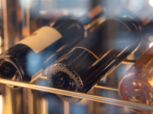 Pouca gente sabe, mas o buraco no fundo das garrafas de vinho influencia na resistência da embalagem