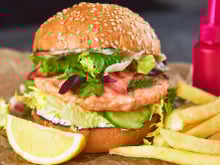 Hambúrguer de siri: confira a receita