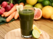 Pode beber suco verde todos os dias? Certas preparações têm grandes benefícios, mas também riscos se consumidos diariamente