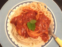 Espaguete ao molho de tomate