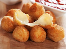 Bolinha de queijo apenas 3 ingredientes