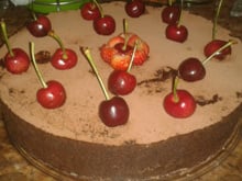 Torta de ganache e frutas vermelhas