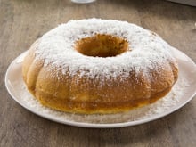 Bolo de coco low carb: veja a receita simples