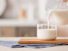 Troque o leite nas receitas de bolo e economize com as dicas do TudoGostoso