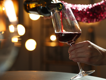 Quer saborear um bom vinho? Conheça a adega climatizada Electrolux