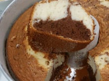 Bolo simples com iogurte natural