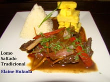 Lomo saltado (prato peruano)