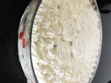 Delícia de morango com suspiro