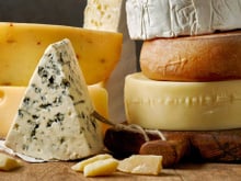 Sou nutricionista e garanto: "Esses queijos não possuem lactose e você não sabia"