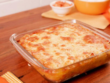 Torta de frango com massa de tapioca: receita fácil SEM GLÚTEN para salvar seu almoço ou jantar!