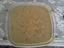 Sopa de ervilha com lombo salgado