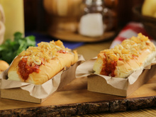 Cachorro-quente com batata palha caseira: receita fácil e gostosa