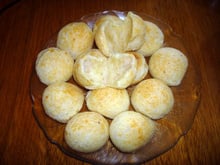 Pão de queijo fácil e prático