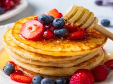 Aprenda a fazer panquecas mais fofas que as de hotel, é só seguir esses 3 truques no preparo