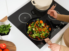 Tenha sua própria cozinha de Chef: Cafeteiras Espresso e Cooktops EOS com descontos arrasadores que antecipam a Black Friday!