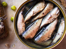 Dica de milhões: como reaproveitar o óleo da sardinha enlatada