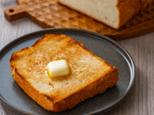 Sandra Moñino, nutricionista especializada em inflamação: "Uma fatia de pão torrado com manteiga é tão saudável quanto uma com azeite extra virgem"