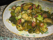 Jiló com alho-poró