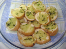 Pão torrado temperado